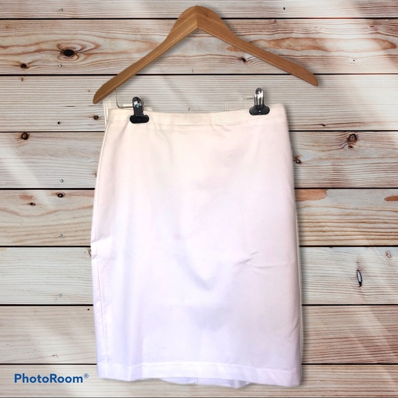 ✏️❤️ NY&C White Lined Pencil Skirt ❤️✏️ - Picture 1 of 3